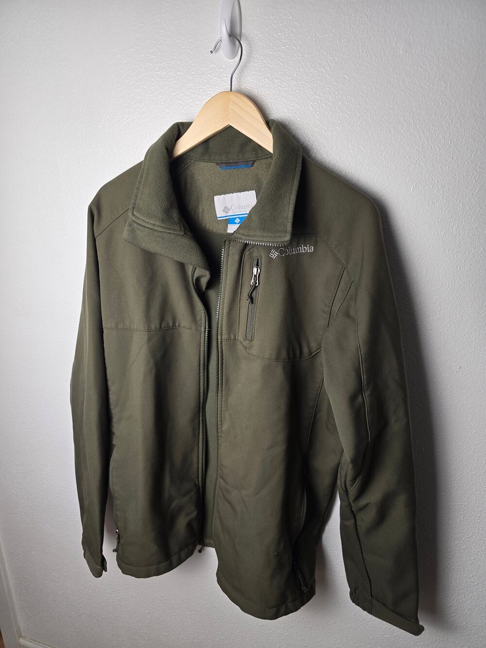 Columbia Mens Ascender Softshell Jacket Full Zip Windbreaker Olive Green LT